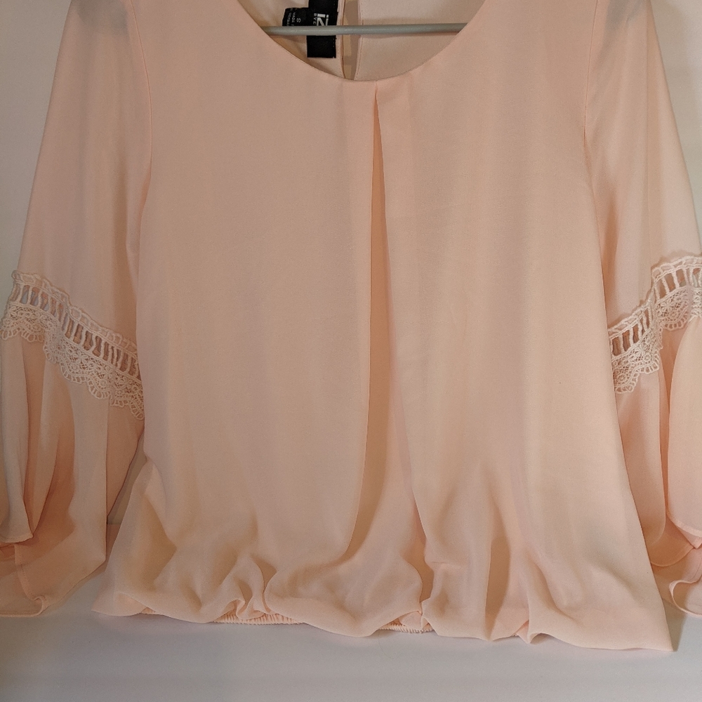 Iz byer pink shirt